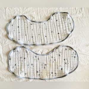 Aden + Anais Essentials Burpy Bib Burp Cloth Gray Stars Lot of 2